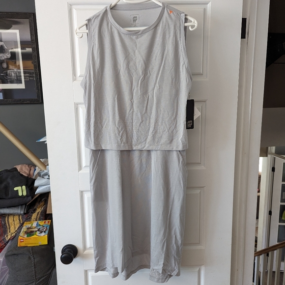 NWT Orange Cat Track Dress - Picture 2 of 4